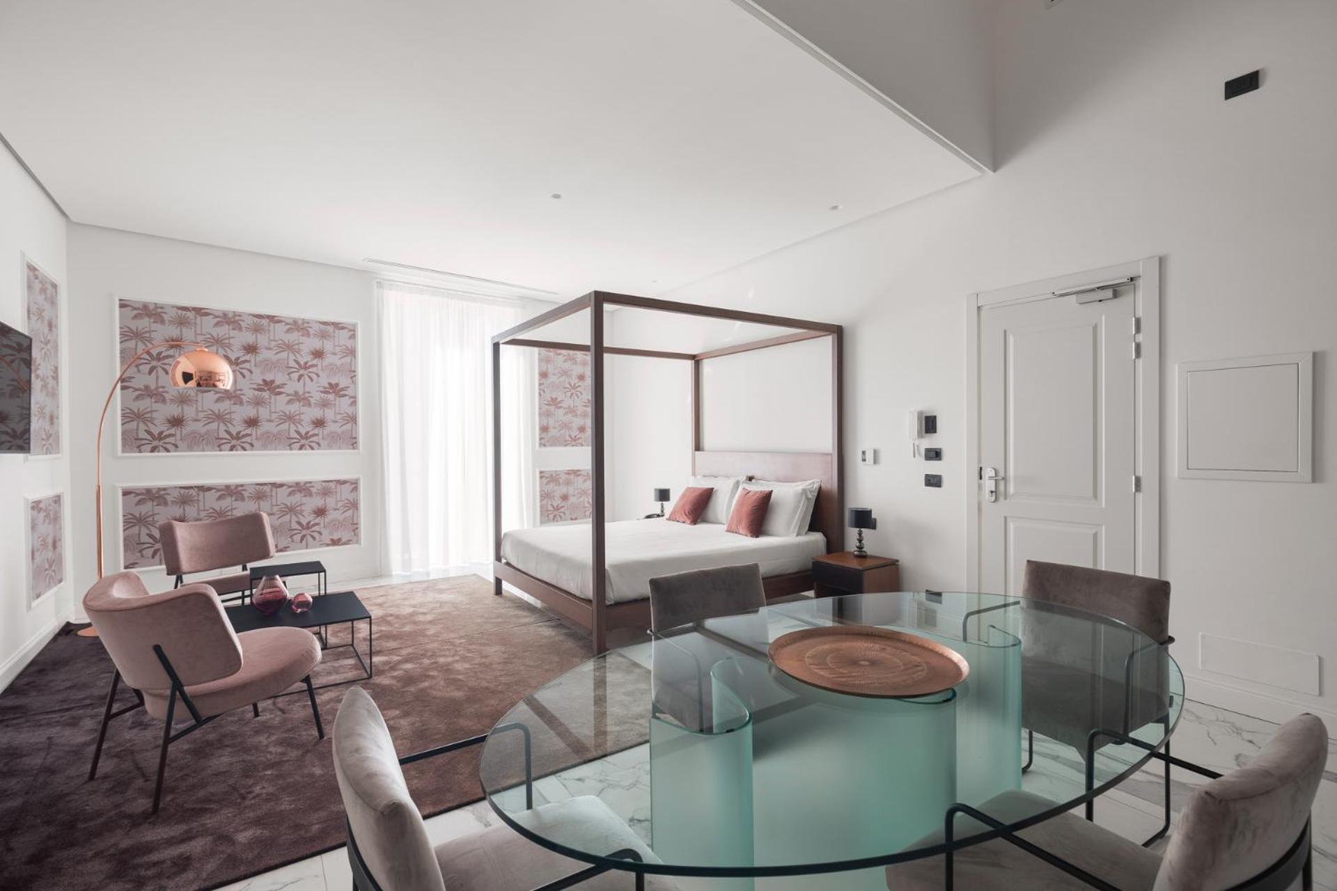 Palazzo Sovrana Serviced Luxury Aparthotel
